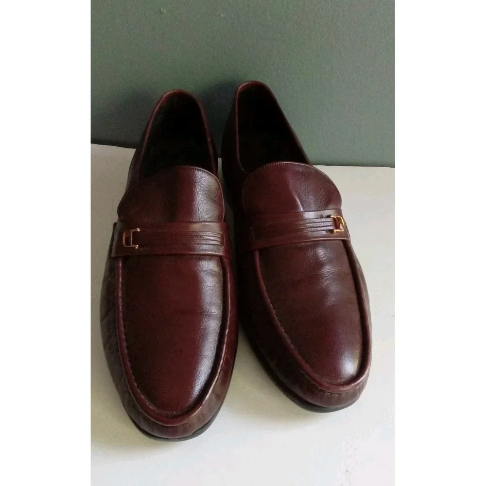 Floresheim Comfortech Burgundy Leather Loafers (Men's Size‎ 11D)